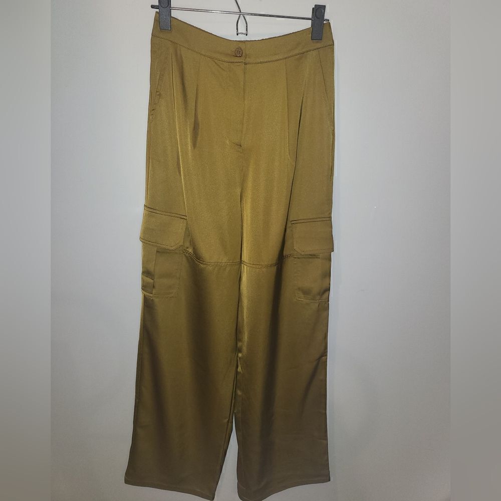 NWT! Lumiere Wide Leg Bronze pant Small